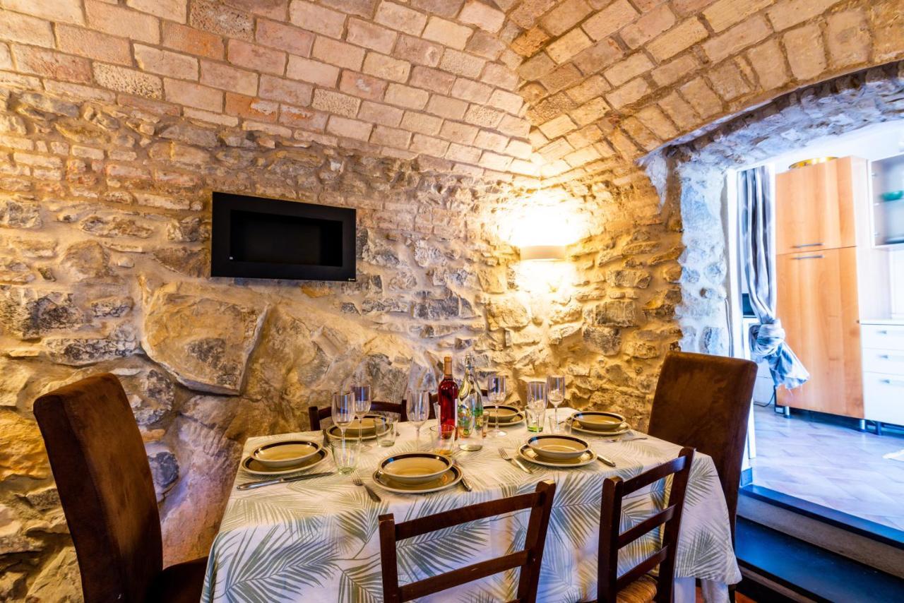 Casa Monet, 200 Mt Dal Mare, Clima, Wi-fi * Bordighera